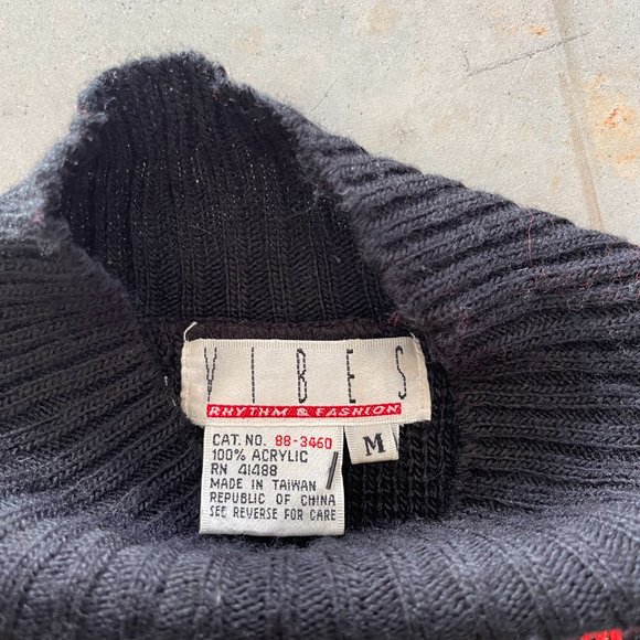 SOLD 1990s kitschy knit turtleneck sweater - Picture 5 of 5